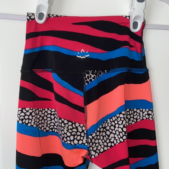 Beyond Yoga luxe print high waist full length long leggings XS - Picture 2 of 7